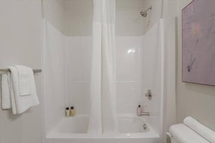 Cozysuites Spacious Sdo, Lawrenceville 匹兹堡 外观 照片
